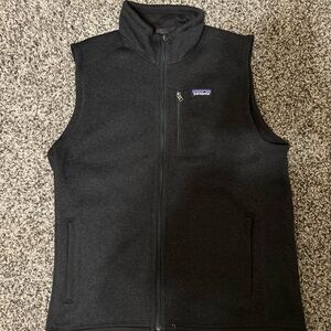 NWOT! Patagonia Black Full-Zip Jacket